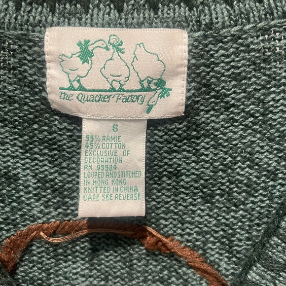 THE QUACKER FACTORY Santa with Bells Vintage Cardigan - Picture 3 of 8